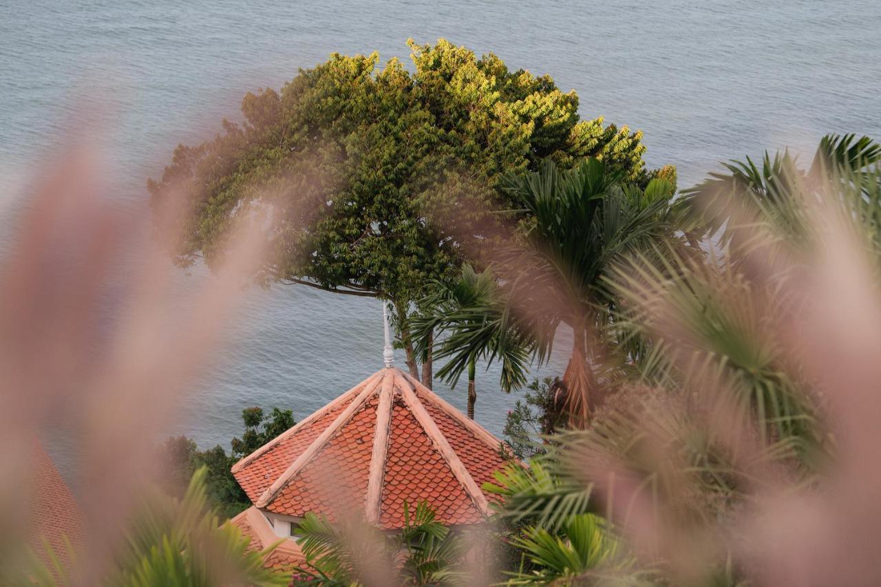 Amatara Welleisure Resort Panwa Beach Exterior foto