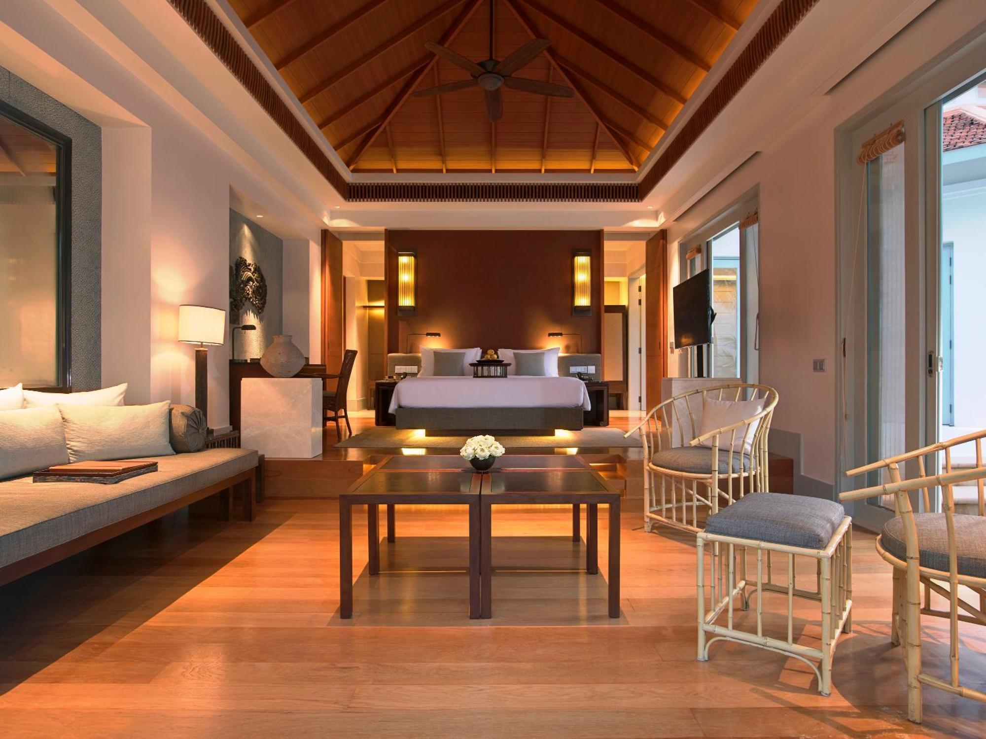 Amatara Welleisure Resort - SHA Extra Plus Cape Panwa Exterior foto A bedroom at the resort